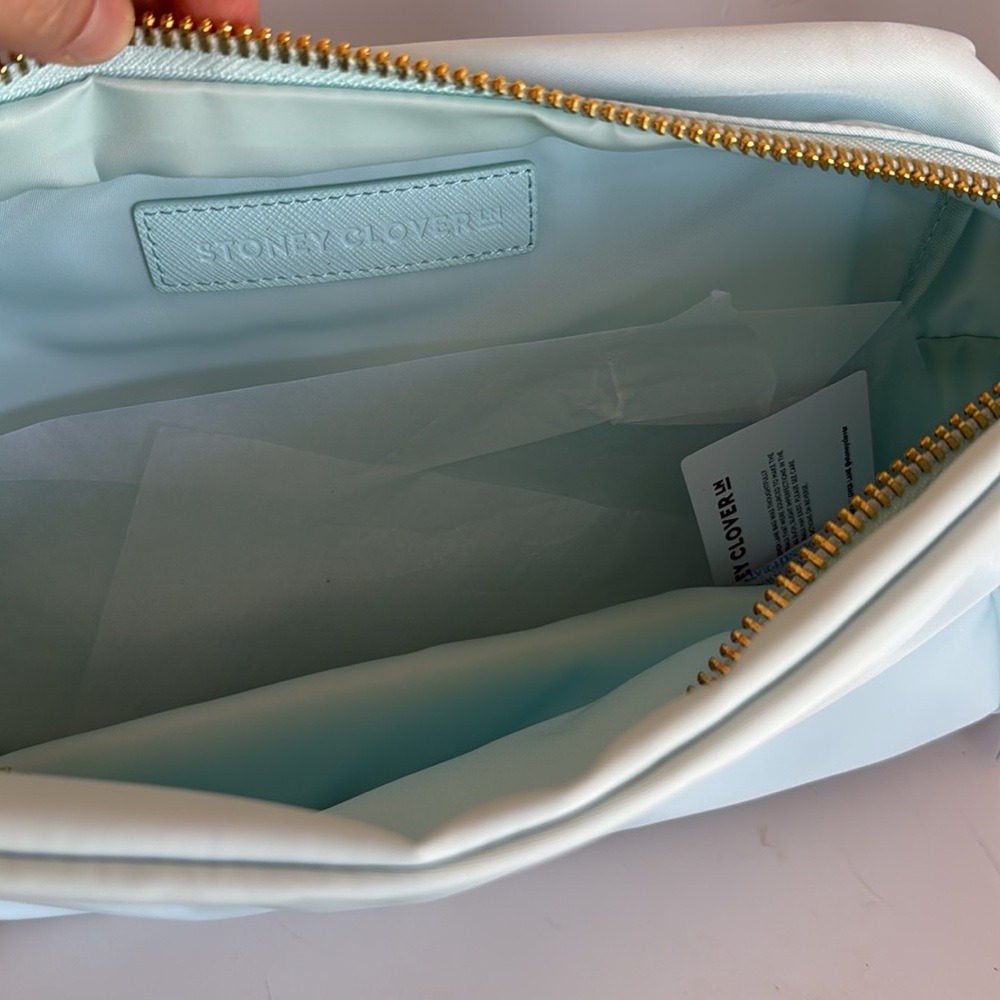 Stoney Clover LN Large Sky Pouch NEW - Picture 4 of 5